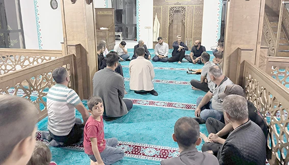 BAŞKAN ŞAHİN, CİGERLO TOKİ SAKİNLERİYLE BİR ARAYA GELDİ