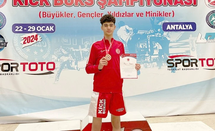 ÇELİK, DÜNYA KUPASI İÇİN MACARİSTAN YOLCUSU