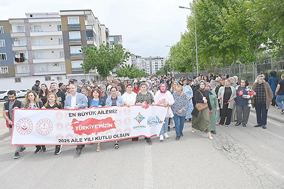 “EN BÜYÜK AİLEMİZ, TÜRKİYE’MİZ”
