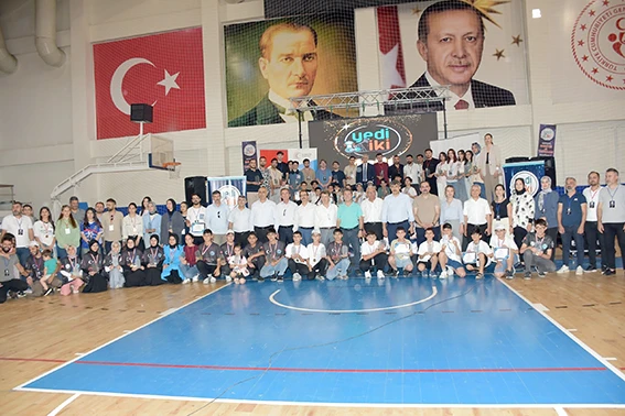 FESTİVALDE ÖDÜLLER SAHİPLERİNİ BULDU