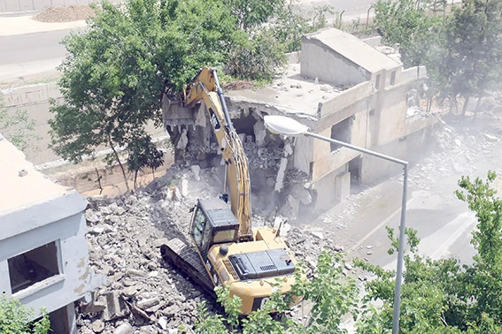 İLUH DERESİ KENTSEL DÖNÜŞÜMÜ TAM GAZ DEVAM EDİYOR