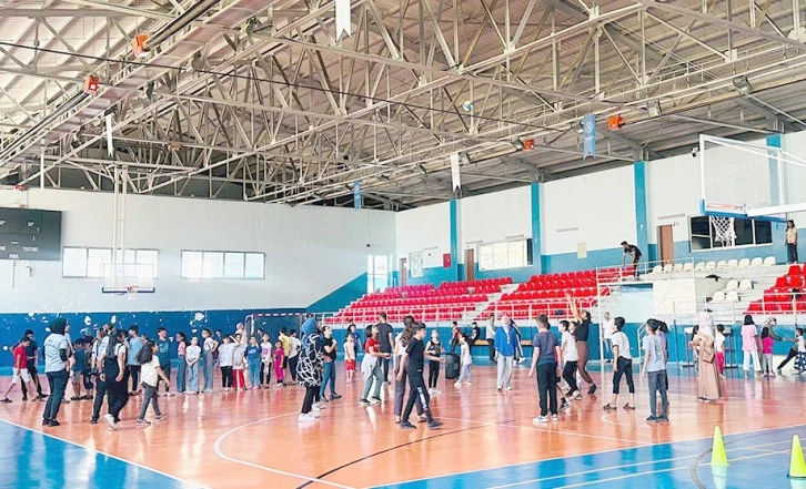 KURAN-I KERİM KURSU ÖĞRENCİLERİ SPOR SALONUNDA AĞIRLANDI