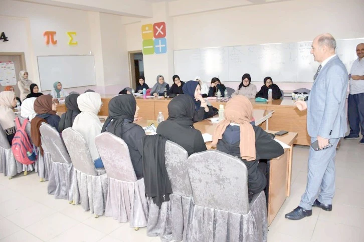 KURTARAN’DAN ANADOLU İMAM HATİP LİSESİNE ZİYARET