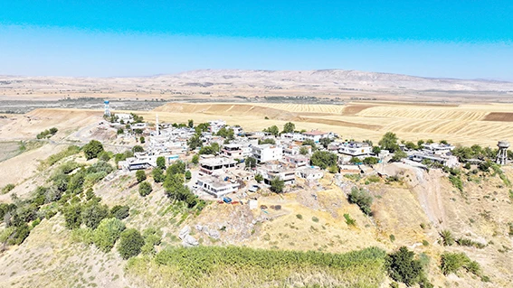 ÇARIKLI KÖYÜNE 100 TONLUK İÇME SUYU DEPOSU