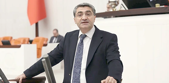 VEKİL EKMEN'DEN PETROLSPOR MAÇINA DAVET