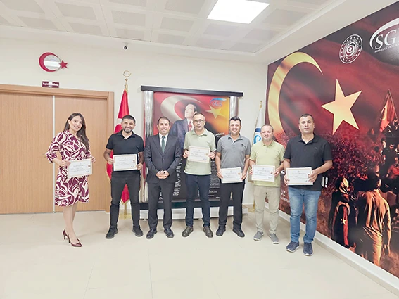 SGK’DA ÜSTÜN BAŞARI BELGELERİ SAHİPLERİNİ BULDU