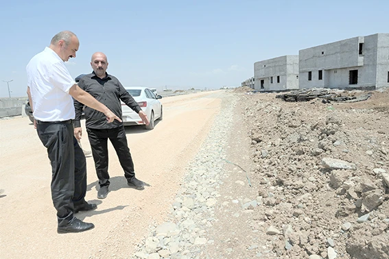 YENİ ÇEVREYOLU VE ALTYAPI ÇALIŞMALARINI YERİNDE İNCELEDİ