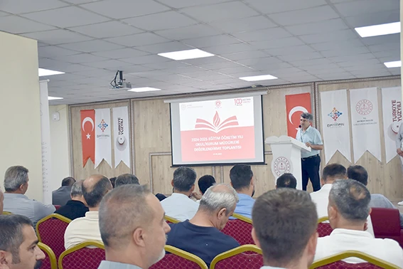 EĞİTİM KURUM MÜDÜRLERİ TOPLANTISI YAPILDI