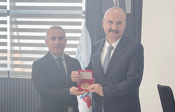 VALİ CANALP, FEDERASYON BAŞKANINI KABUL ETTİ