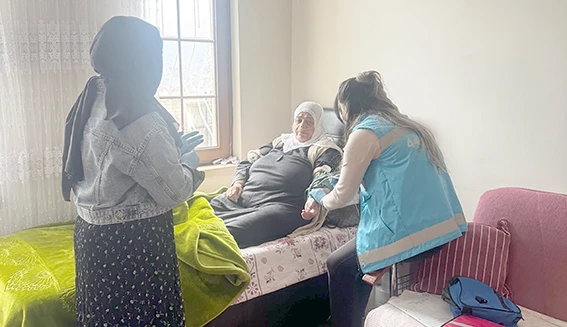 14 BİN EVDE SAĞLIK ZİYARETİ YAPILDI