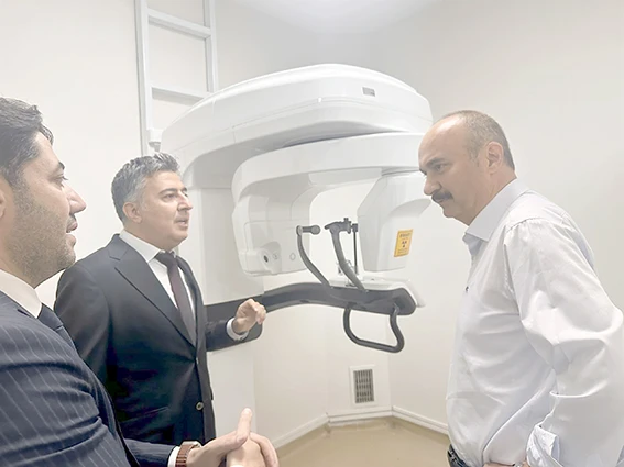 AĞIZ VE DİŞ SAĞLIĞI HASTANESİNDE İNCELEMELERDE BULUNDU