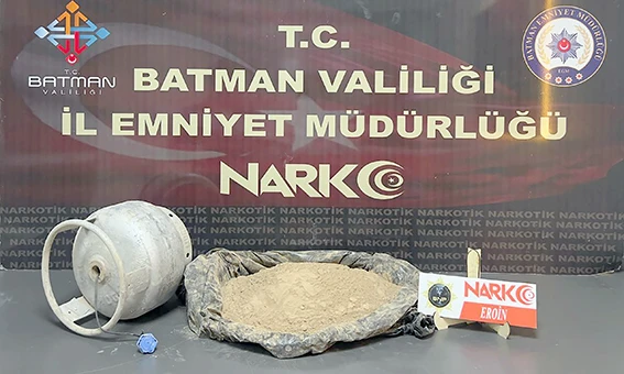 2 KİLO 900 GRAM EROİN ELE GEÇİRİLDİ 