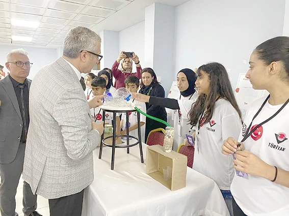 ZİYA GÖKALP ORTAOKULU TÜBİTAK BİLİM FUARI