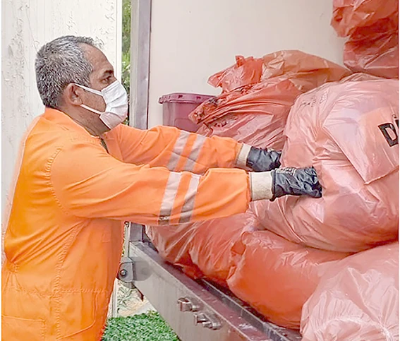 TIBBİ ATIKLARLA MÜCADELEDE KARARLI ADIM
