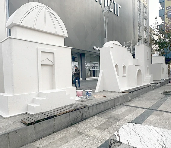 HASANKEYF SOKAK’TA REVİZE, BOYAMA ÇALIŞMALARI SÜRÜYOR