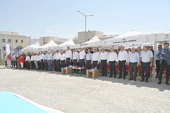 GENÇLİK KAMPI HİZMETE AÇILDI