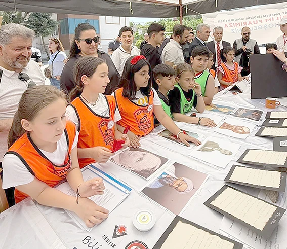 MİNİK MUCİTLER TÜBİTAK 4006 BİLİM FUARI'NDA