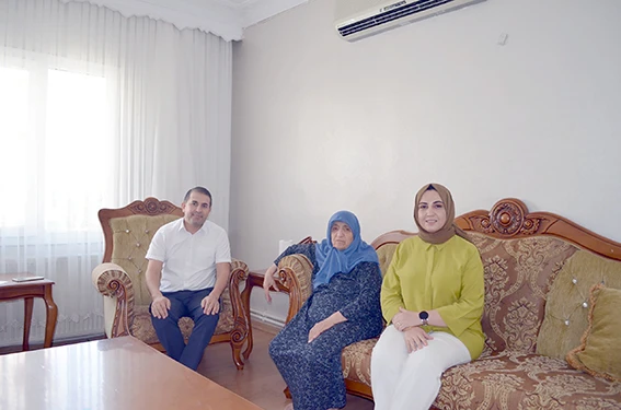 MÜDÜR GÜMÜŞ’TEN ŞEHİT AİLESİNE ANLAMLI ZİYARET