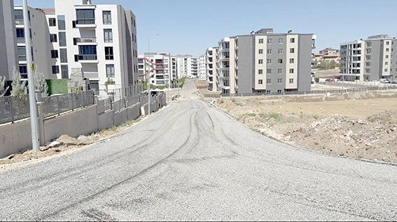 ÇAMLITEPE’DE 4 BİN M UZUNLUĞUNDA SATHİ KAPLAMA