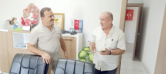 DALIŞ EĞİTİMİ İÇİN GİTTİLER, KAYBOLAN TELEFONU SAHİBİNE TESLİM ETTİLER