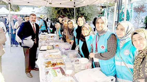 TDV, GAZZE YARARINA KERMES DÜZENLEDİ