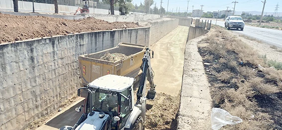 İLUH DERESİ’NDE TEMİZLİK ÇALIŞMALARINA BAŞLANDI