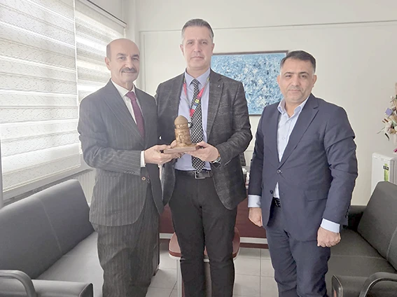 BATMANLI PROF. ERTUĞRUL’A HAYIRLI OLSUN ZİYARETİ