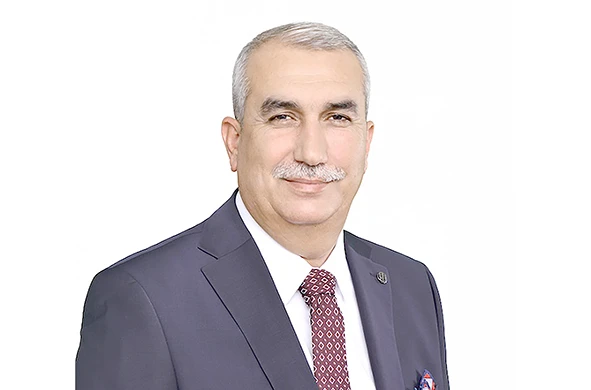 NASIROĞLU, KÖYÜNÜ DEPREMZEDELERE AÇTI