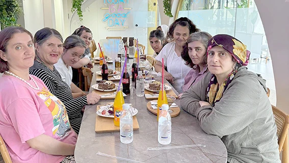SEVGİ DOLU BULUŞMA!