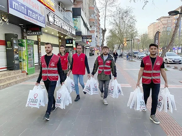 “SORUNLARI YERİNDE TESPİT EDİYORUZ”
