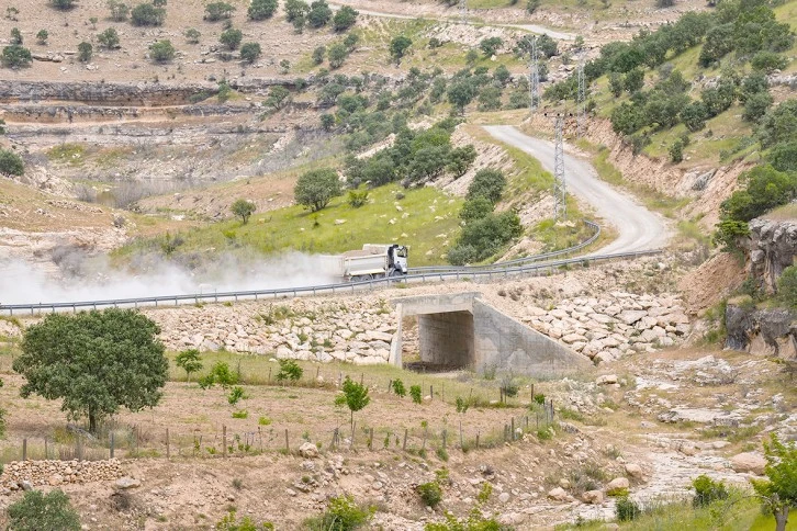 STABİLİZE YOL ÇALIŞMASI TAMAMLANDI