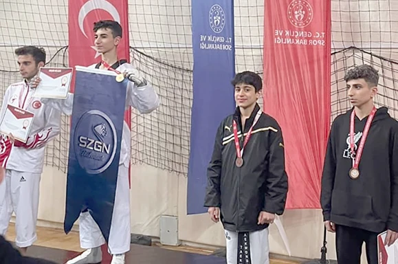 TAEKWONDOCULAR DERECEYLE DÖNDÜ