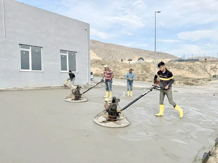 TEKSTİL ATÖLYESİNİN BETON ÇALIŞMASI TAMAMLANDI