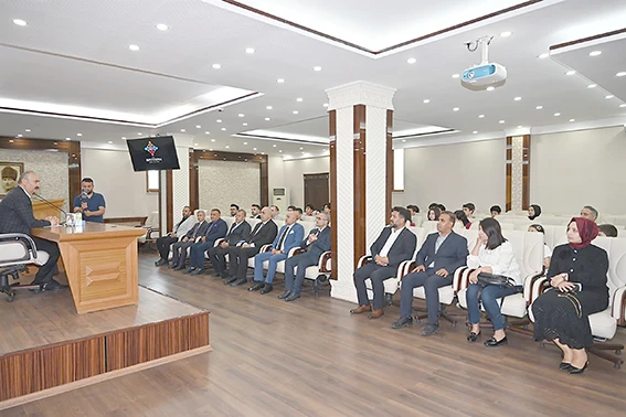 VALİ CANALP “ÖĞRENCİLERİMİZ DESTAN YAZMAYA DEVAM EDİYOR”