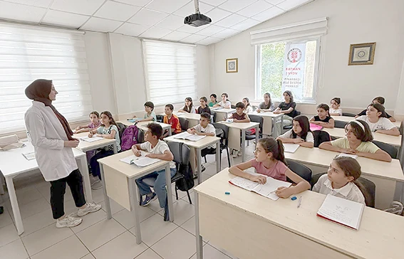 VALİLİKTEN ÖĞRENCİLERE MATEMATİK KURSU