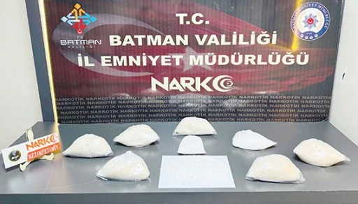 4 KİLO METAMFETAMİN ELE GEÇİRİLDİ
