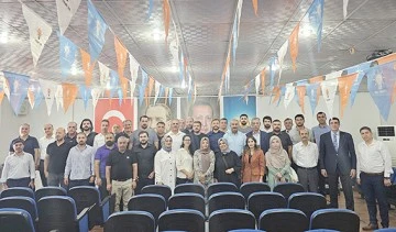 AK PARTİ’DE YÖNETİM BELİRLENDİ