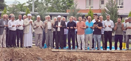 CAMİ TEMEL ATMA TÖRENİ DUALARLA GERÇEKLEŞTİRİLDİ