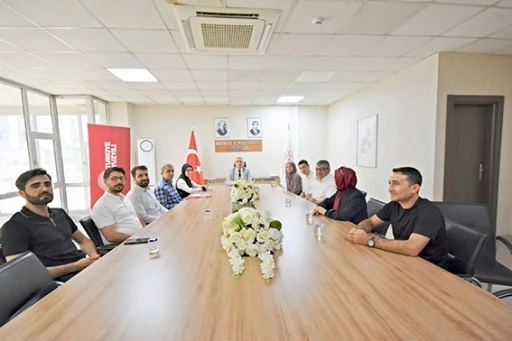 DERECEYE GİREN ÖĞRENCİLER ÖDÜLLENDİRİLDİ