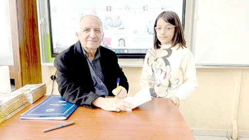 EĞİTİMCİ-YAZAR ERATİLLA, ÖĞRENCİLERLE BULUŞTU