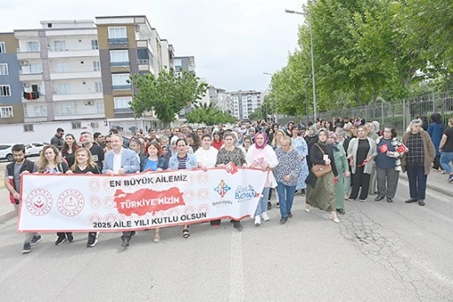 “EN BÜYÜK AİLEMİZ, TÜRKİYE’MİZ”