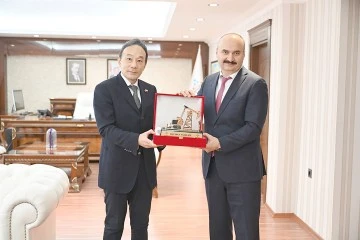 JAPONYA BÜYÜKELÇİSİ’NDEN VALİ CANALP’A ZİYARET