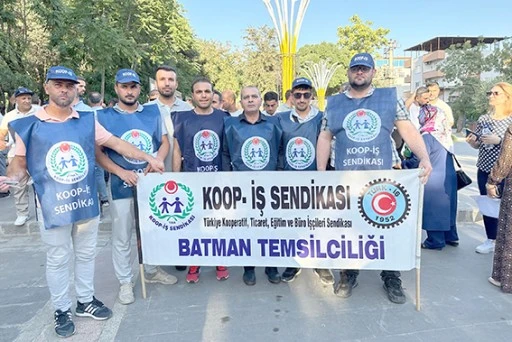KAMU İŞÇİLERİ, MEYDANA İNDİ!