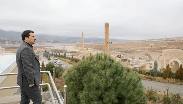 KAYMAKAM ÖZTÜRK’TEN MÜZE MÜDÜRLÜĞÜNE ZİYARET