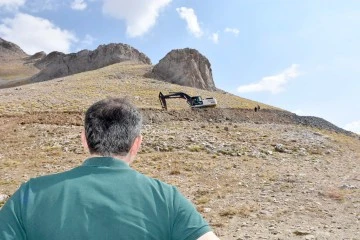 MERETO’YA YOL YAPILIYOR