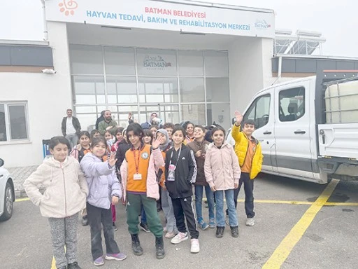 MİNİK ÖĞRENCİLERDEN CAN DOSTLARA ZİYARET