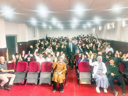 ÖZMEN, 150. KONFERANSINI BİTLİS’TE VERDİ