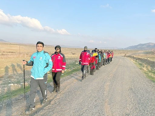 UMKE PERSONELİNE GERC&Uuml;Ş&rsquo;TE DOĞA ŞARTLARINDA UYGULAMALI EĞİTİM