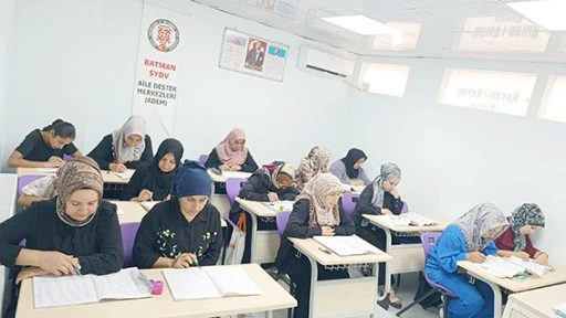 OKUMA YAZMA KURSUYLA YENİ BİR BAŞLANGIÇ