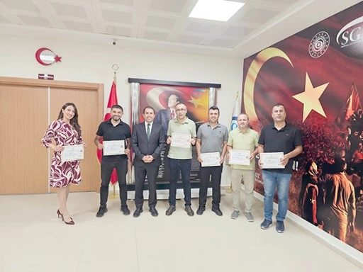 SGK’DA ÜSTÜN BAŞARI BELGELERİ SAHİPLERİNİ BULDU